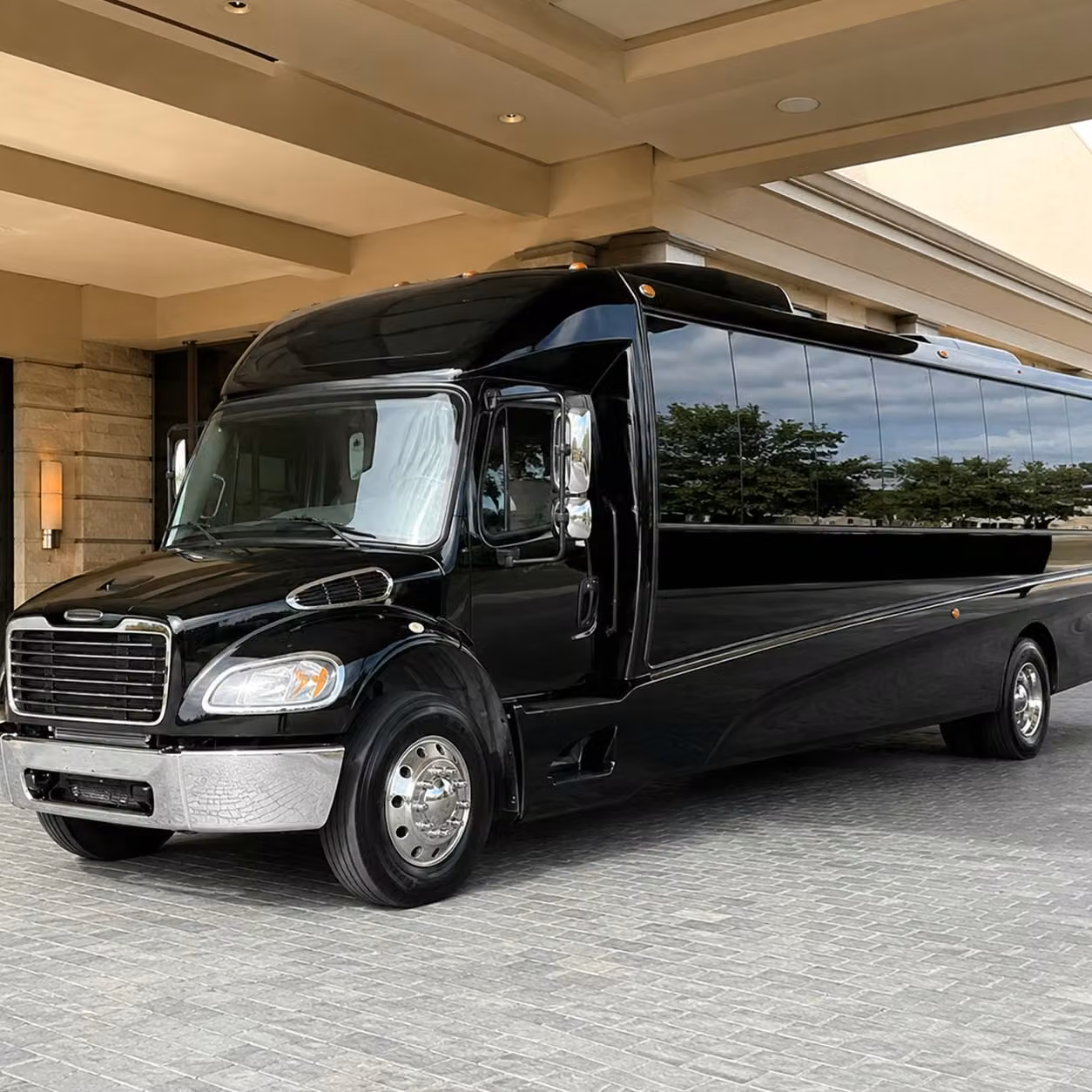 35 passenger minibus