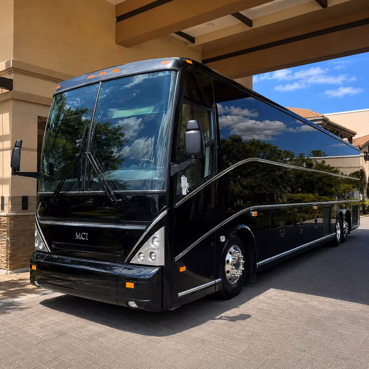 corporate event employee shuttle bus rentals in fort myers